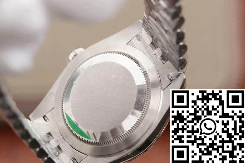 Rolex EW Mother-Of-Pearl Datejust Dial White M126334-0020 Factory 1124